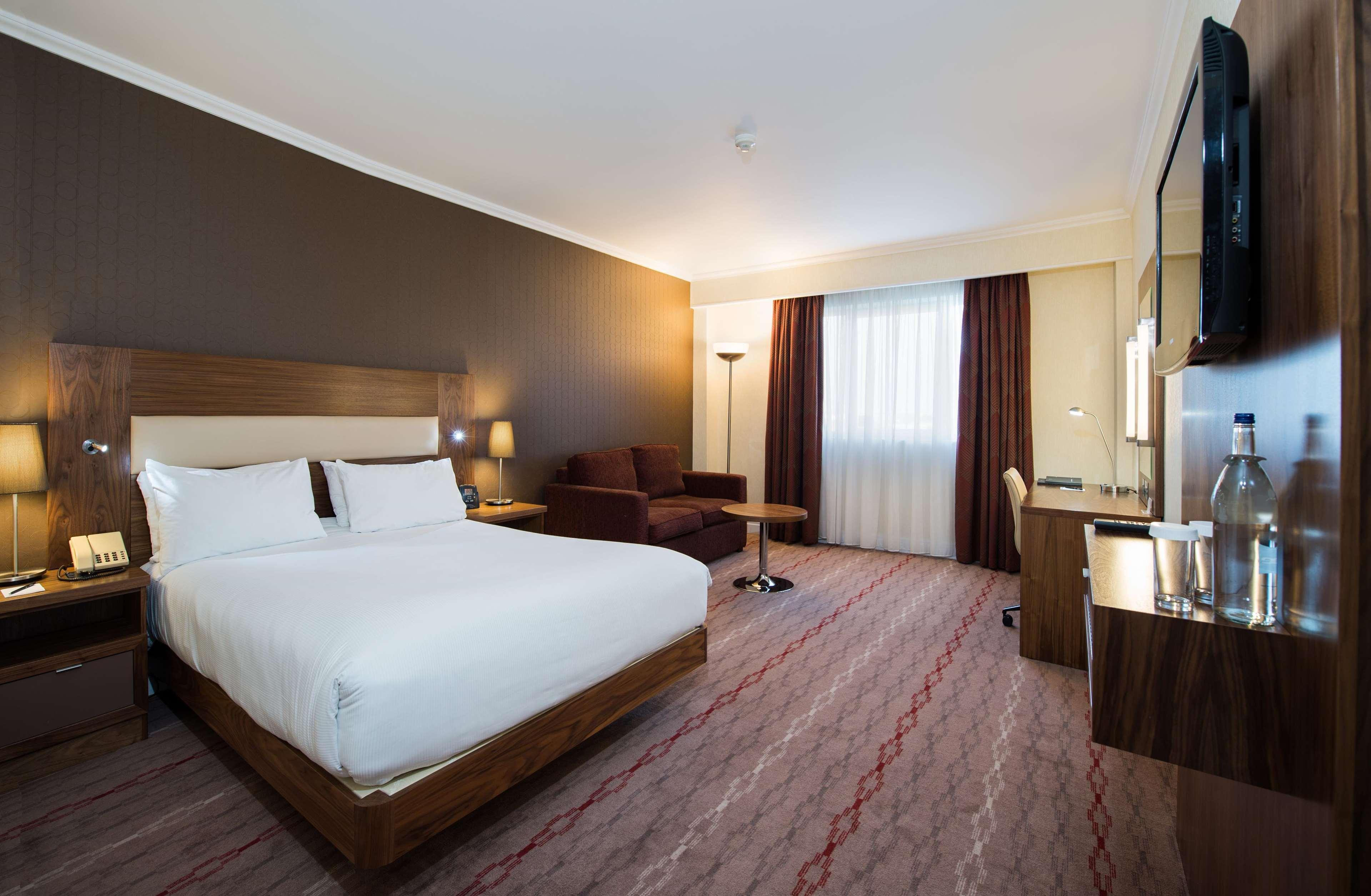 Doubletree By Hilton Dartford Bridge Hotel Luaran gambar