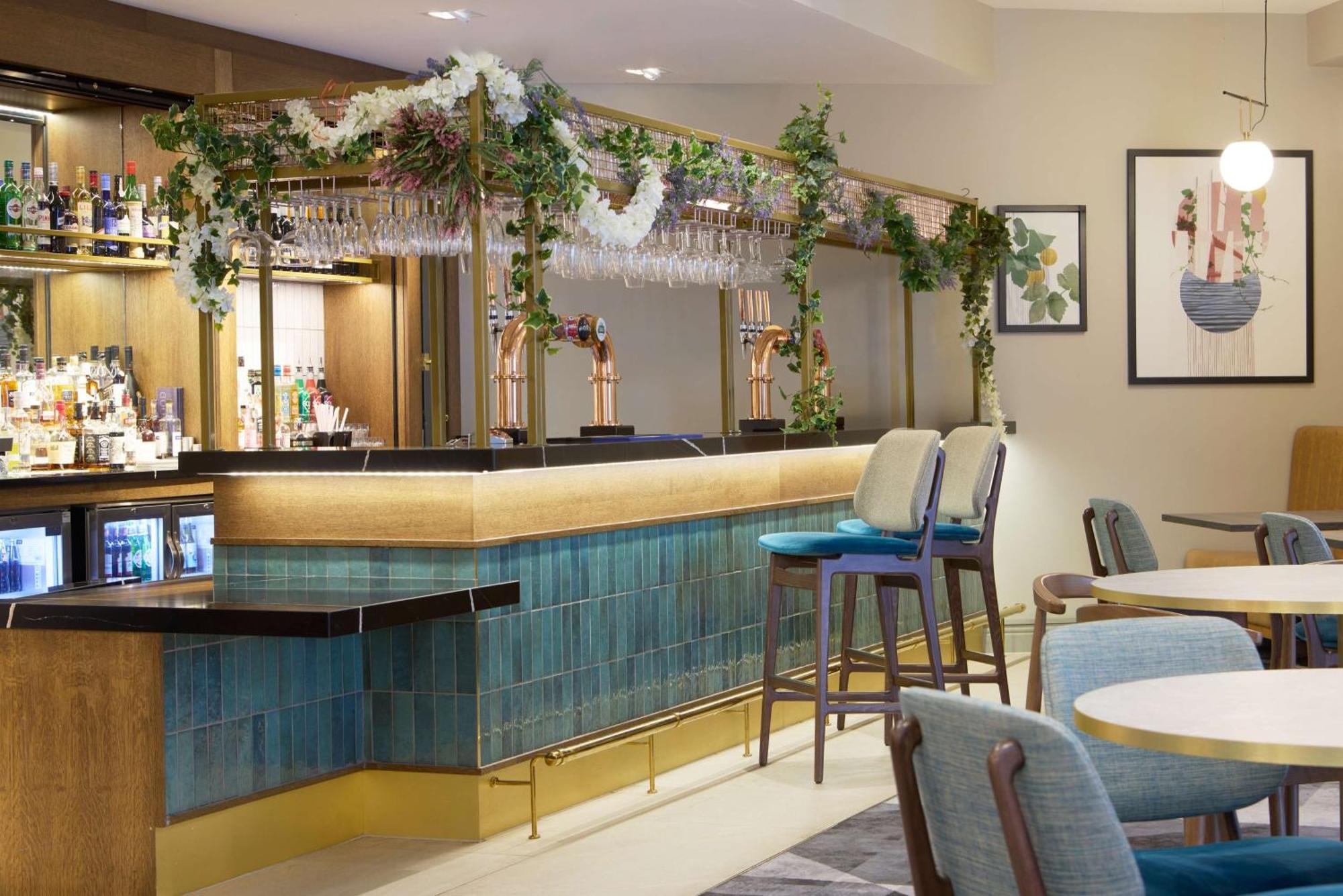 Doubletree By Hilton Dartford Bridge Hotel Luaran gambar